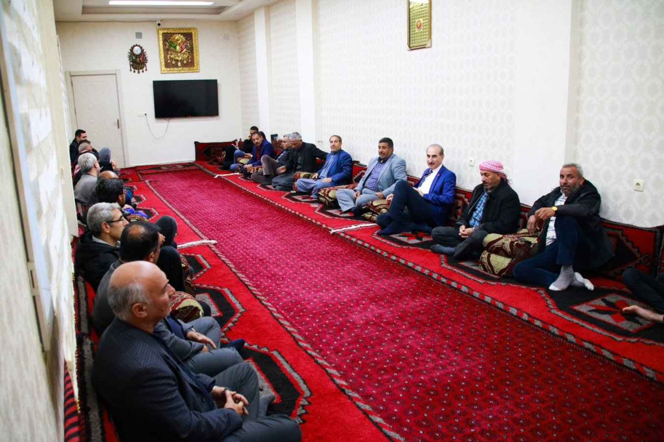 Başkan Yalçınkaya, muhtarlarla bir araya geldi