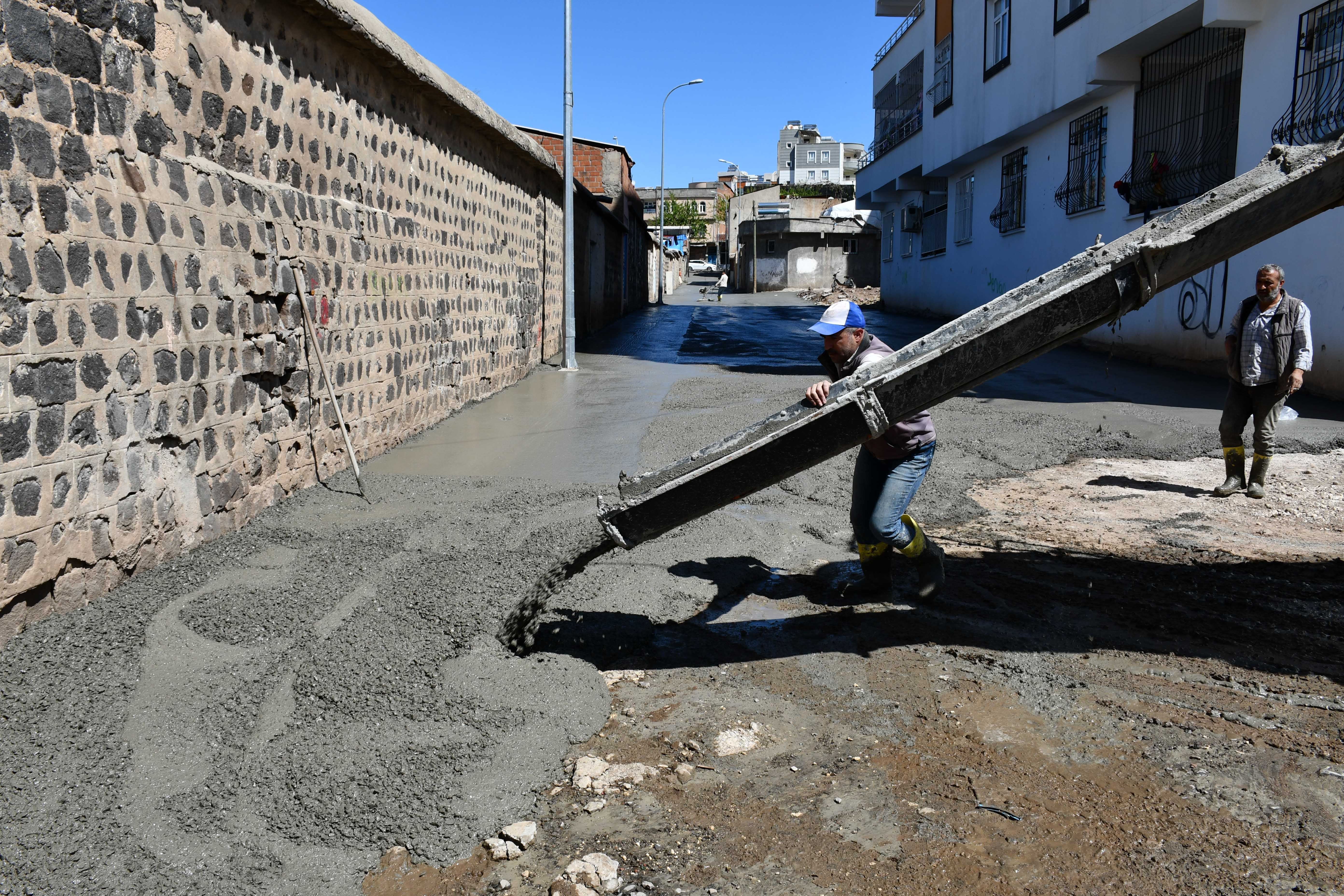 Siverek'te sokaklar yenileniyor