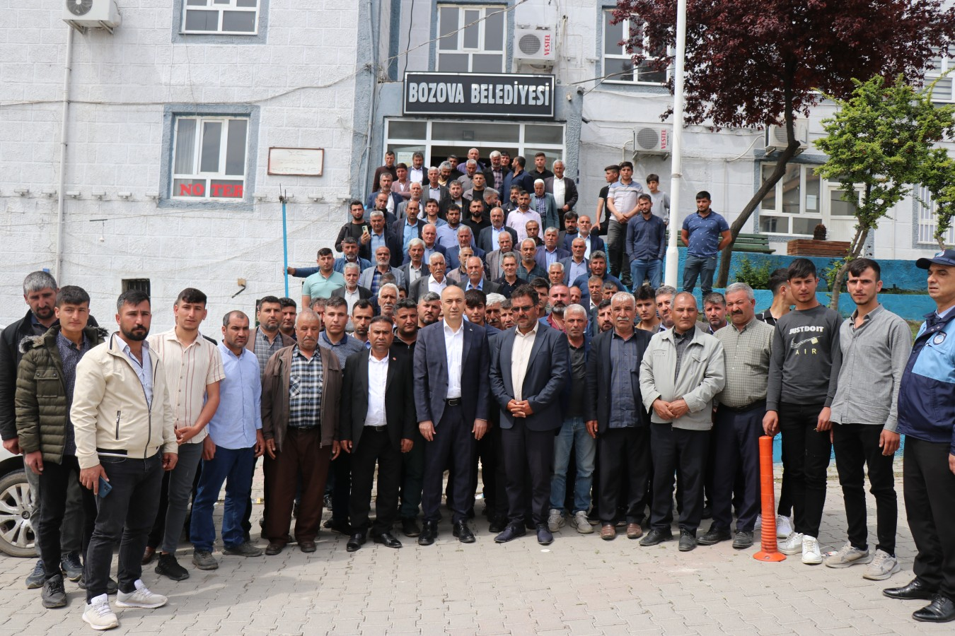 Ergün Ailesinden Belediye Başkanımız Aksoy'a teşekkür ziyareti