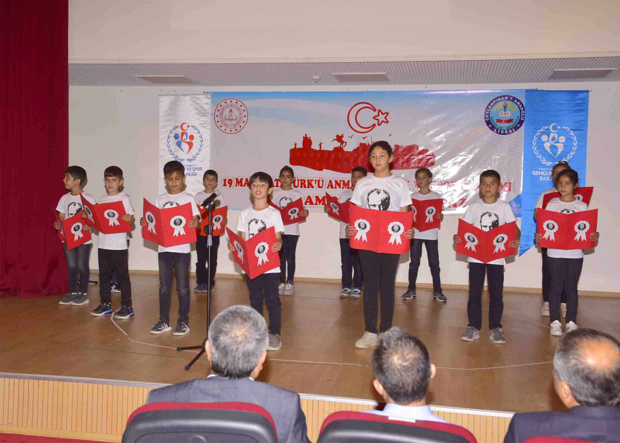 Ceylanpınar'da 19 Mayıs coşkuyla kutlandı