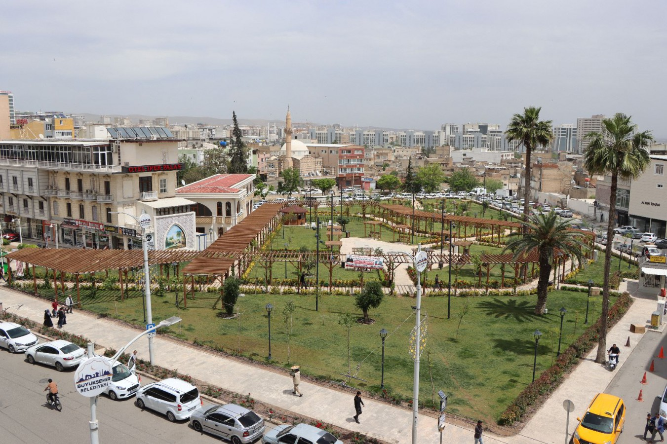 Kızılay Bahçesi Şanlıurfa'nın kalbine nefes aldırdı
