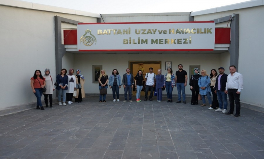 Öğretmenler bilim merkezine hayran kaldı
