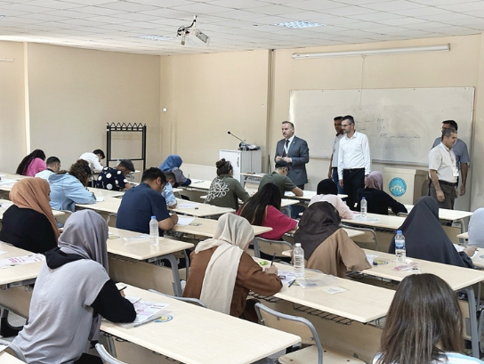 Urfa'da rekor bir katılımla YÖS-2 sınav gerçekleşti!