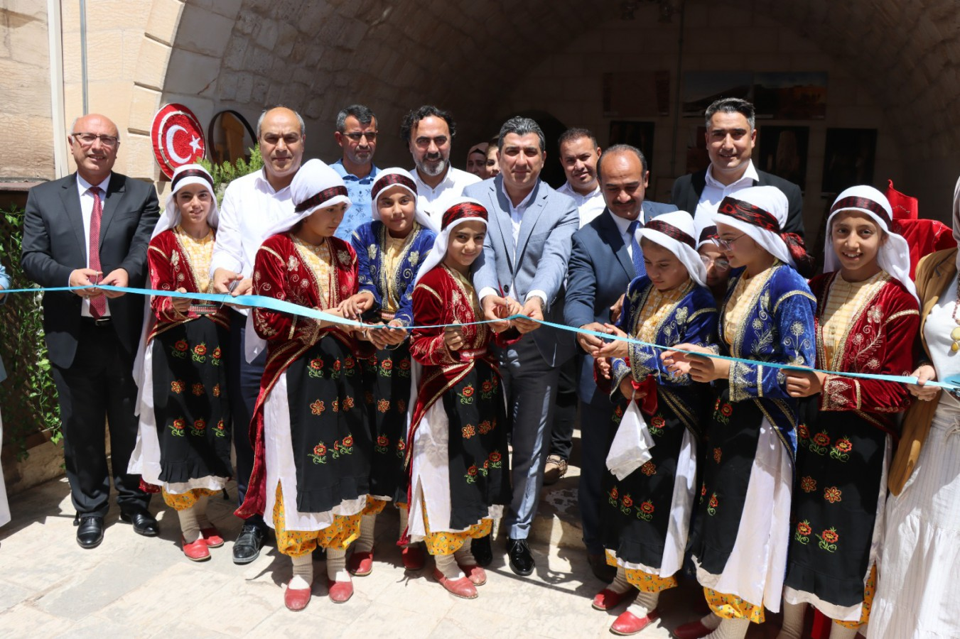 Büyükşehir'den sanat sokağında el sanatları sergisi