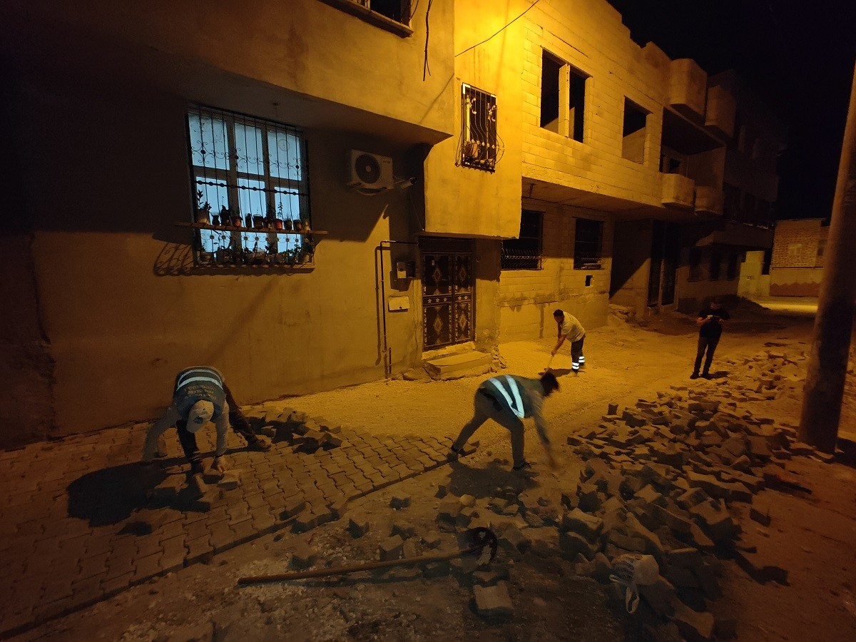 Eyyübiye'de gece mesaisi
