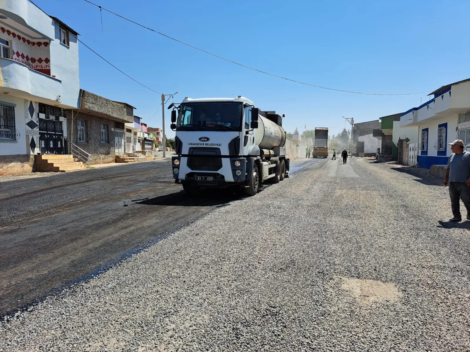 Viranşehir'de asfalt çalışması devam ediyor