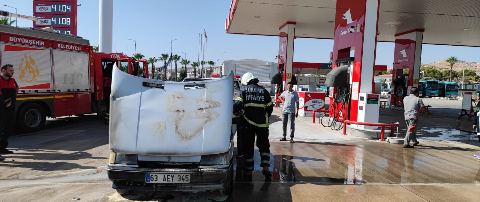 Şanlıurfa'da yangın! İtfaiye ekipleri müdahale etti