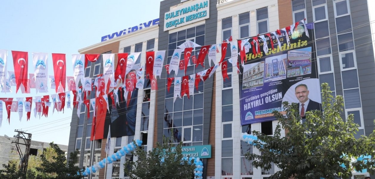 Eyyübiye'de dev eserler törenle hizmete sunuldu