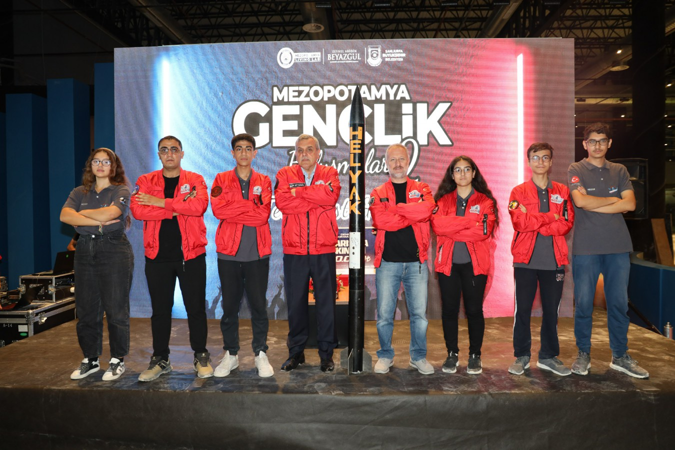 Başkan Beyazgül Bilim Merkezinde Teknofest Gençliği ile buluştu