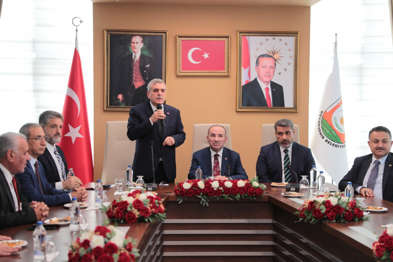 Tbmm Başkanvekili Bekir Bozdağ’dan Başkan Beyazgül’e ziyaret