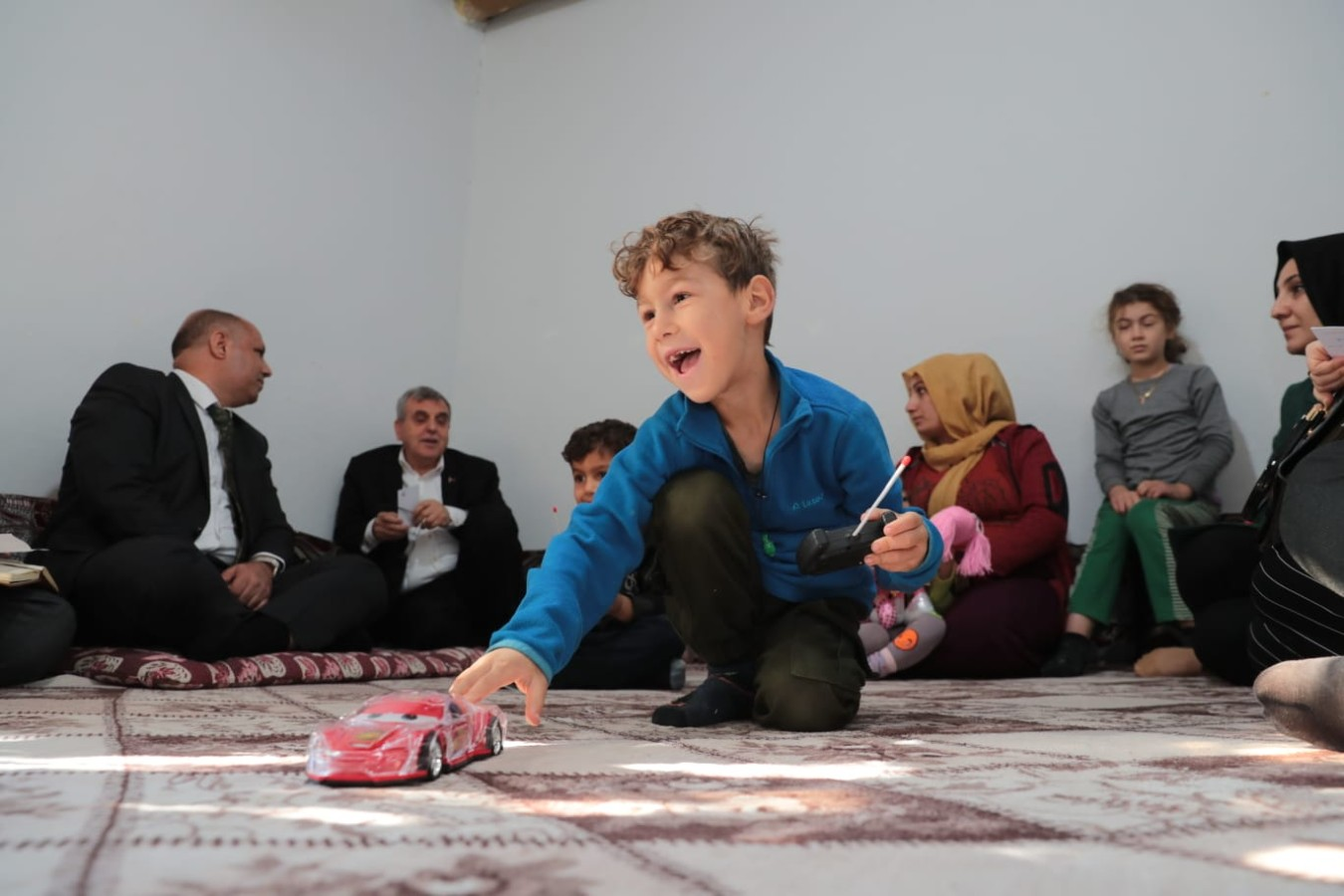 Başkan Beyazgül, gönüllere dokunmaya devam ediyor