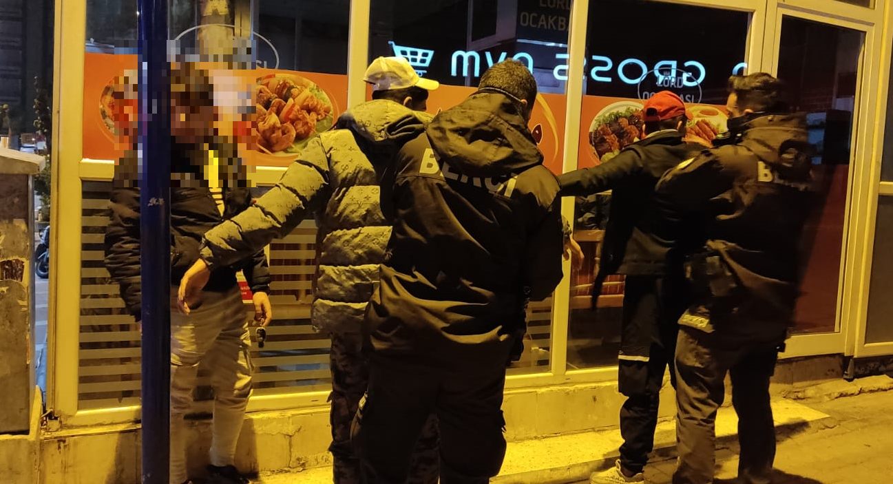 Şanlıurfa'da aranan şahıs gece bekçileri tarafından yakalandı