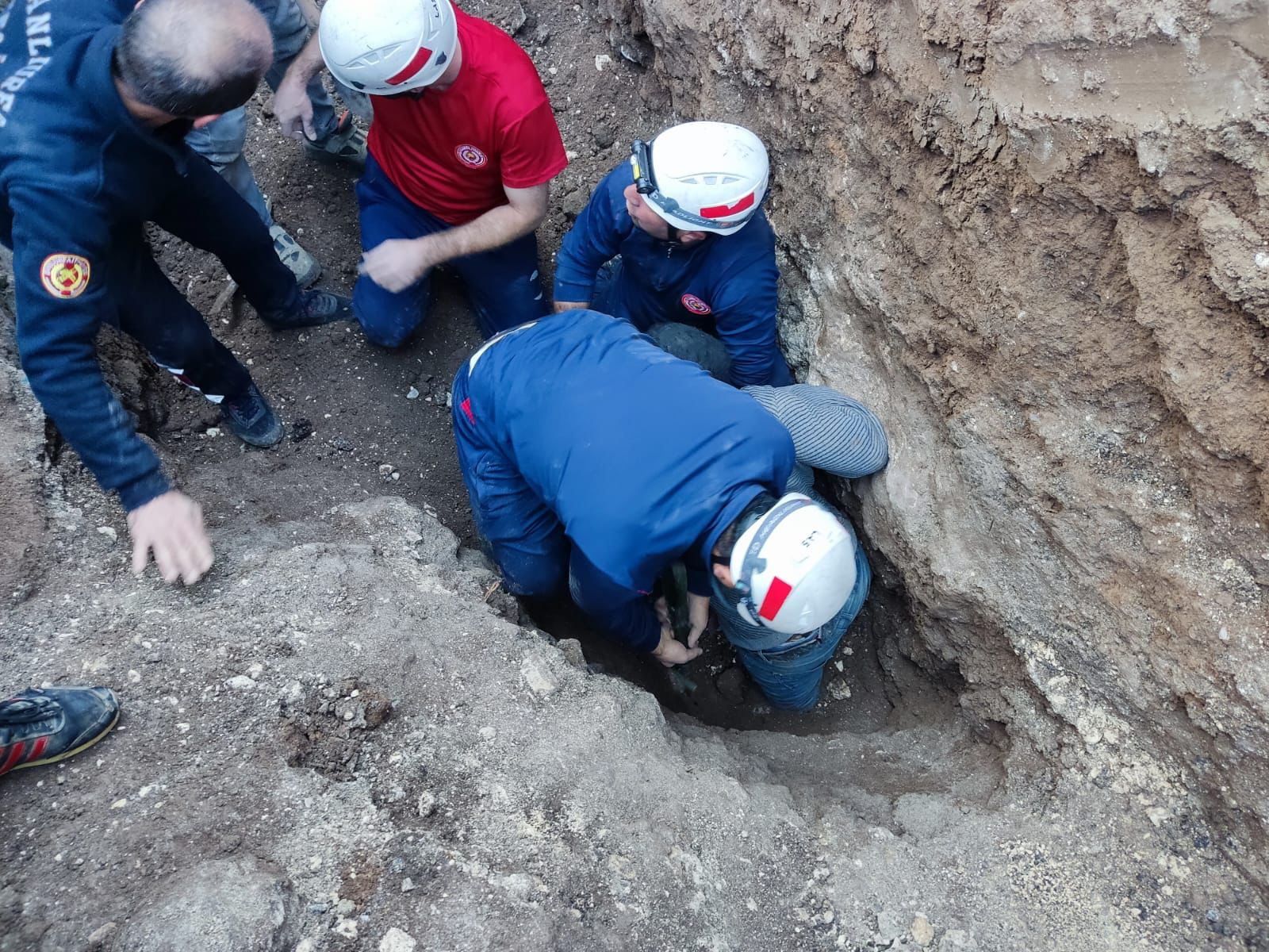 Urfa’da göçük meydana geldi! 1 yaralı