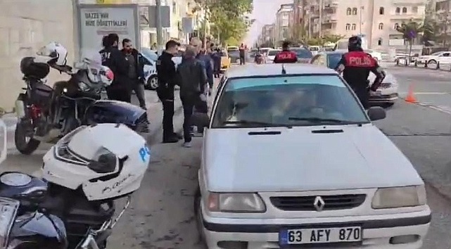 Şanlıurfa'da asayiş uygulaması! Onlarca araç arandı
