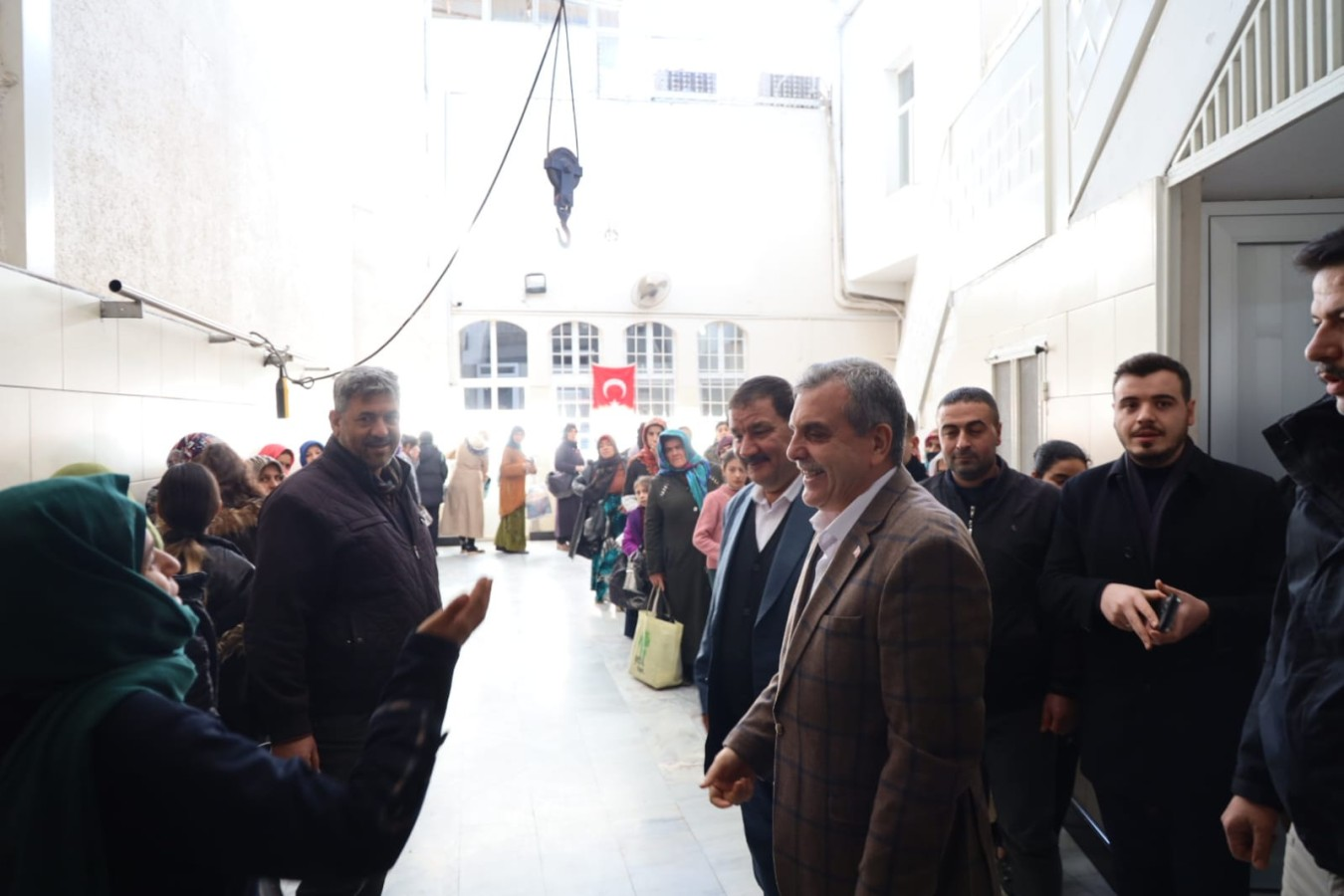Şanlıurfa Aşevi Derneği'ne Başkan Beyazgül'den ziyaret