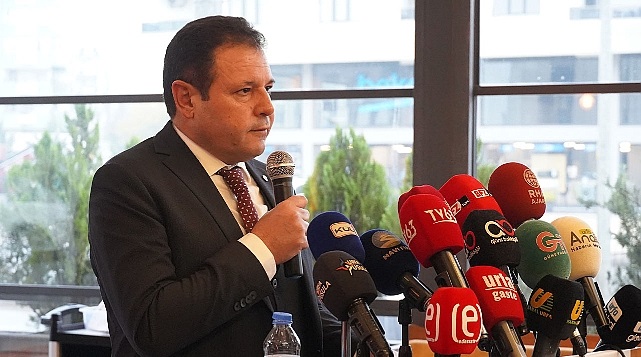 Başkan Mehmet Yetim basınla bir araya geldi