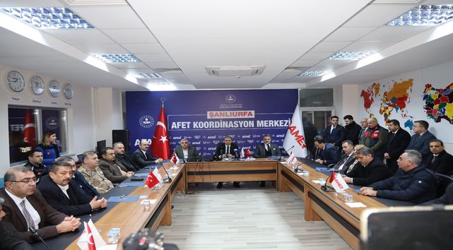 6 Şubat depremde hayatını kaybedenler dualarla anıldı