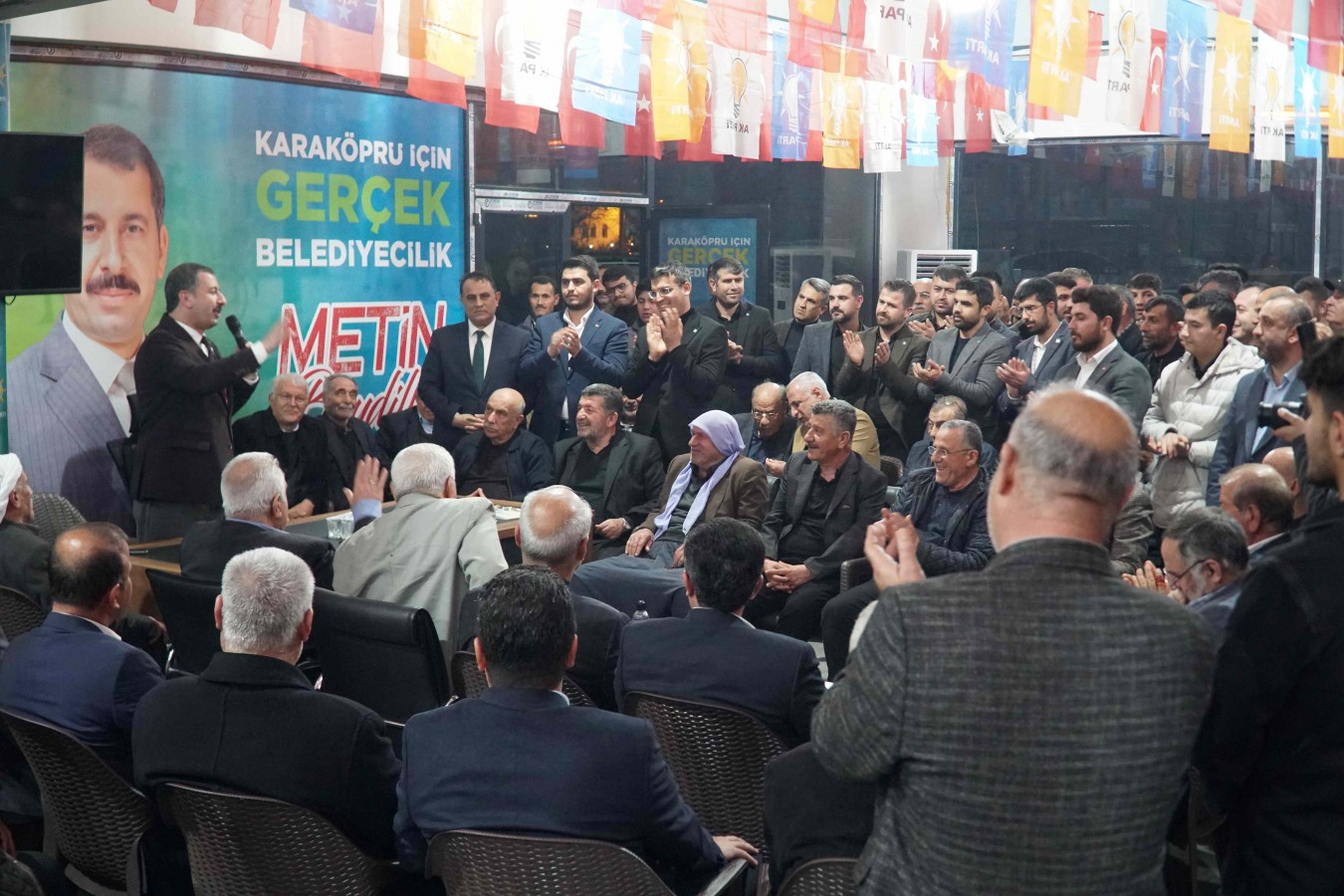 Başkan Baydilli'ye seçim ofislerinde vatandaşlardan tam destek!
