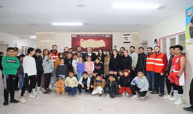 Başkan Beyazgül gençlerle bir araya geldi