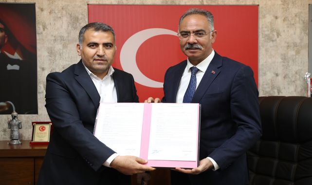 Başkan Kuş promosyon sözleşmesini imzaladı