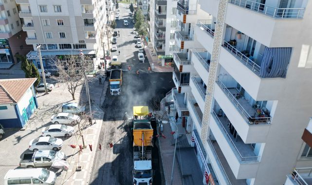 Büyükşehir'den Halfeti ve Suruç'da sıcak asfalt çalışması