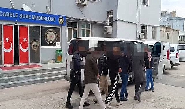 Urfa'da terör operasyonu! 61 gözaltı