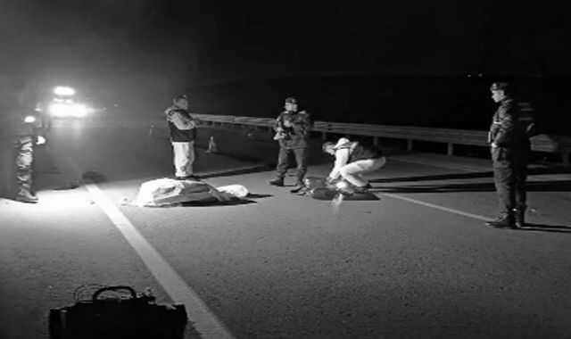 Silahla vurulmuş halde yol kenarında ceset bulundu!