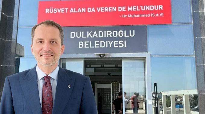 Fatih Erbakan: "Ahlaklı Belediyecilik Dönemi Başlıyor"