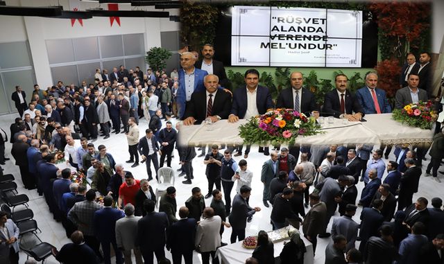 Başkan Nihat Çiftçi Karaköprü'de vatandaşlarla bayramlaştı