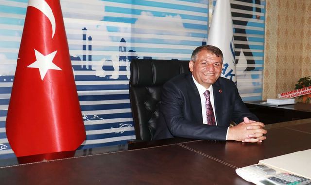 Başkan Abdulhakim Ayhan'dan Ramazan Bayramı mesajı