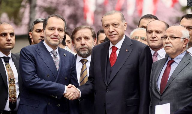 Erbakan'dan Erdoğan’a önemli çağrı! Görevini iade et