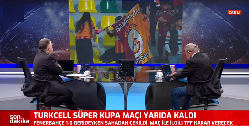 Fenerbahçe, Süper Kupa'da Galatasaray karşısında sahadan çekildi