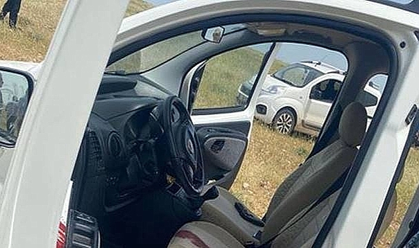 Şanlıurfa'da bir şahıs aracında yaralı halde bulundu