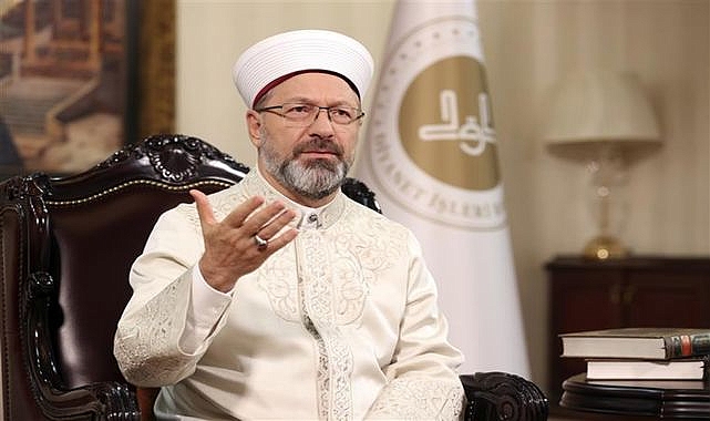 Bakan Erbaş, vekaletle kurban kesim bedellerini açıkladı: İşte güncel fiyatlar
