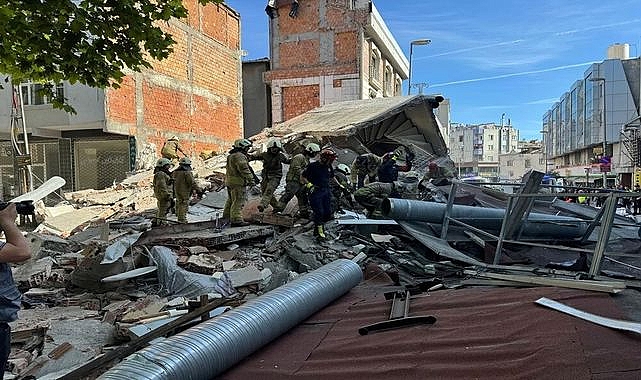 Bina çöktü! Çok sayıda insanların olduğu tahmin ediliyor