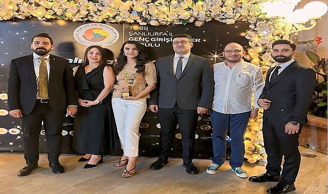Mplus Türkiye'ye Kadın İstihdamı Ödülü