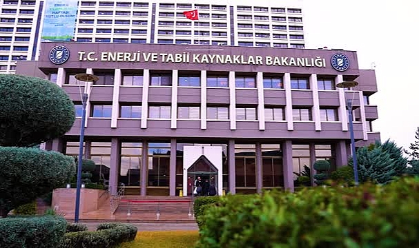 Bakanlık, İsrail’e Petrol Sevkiyatı Konusundaki İddiaları Düşürdü