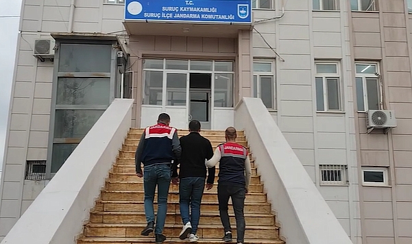 Şanlıurfa’da Eş Zamanlı Terör Baskını! 7 Şüpheli Gözaltında