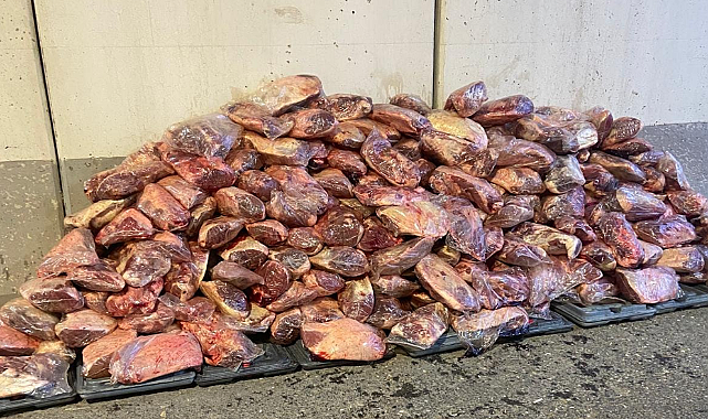 Şanlıurfa'da 1,7 Ton Kaçak ve Sağlıksız Et Ele Geçirildi