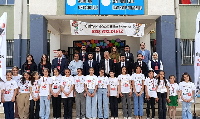 Şanlıurfa Suruç'ta TÜBİTAK 4006 Bilim Fuarı Gerçekleştirildi