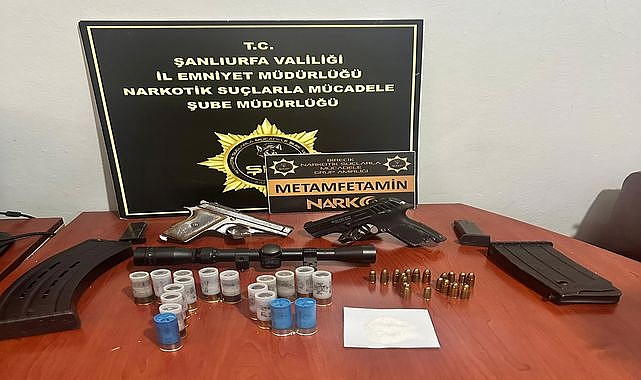 Birecik'te Uyuşturucuya Ağır Darbe, Metamfetamin, Kenevir, Silahlar Ele Geçirildi!