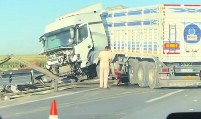 Şanlıurfa'da TIR Kontrolden Çıktı! Maddi Hasar Meydana Geldi