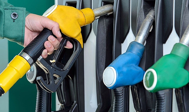Benzine Yeni İndirim Kapıda! Akaryakıt Fiyatları Düşüyor
