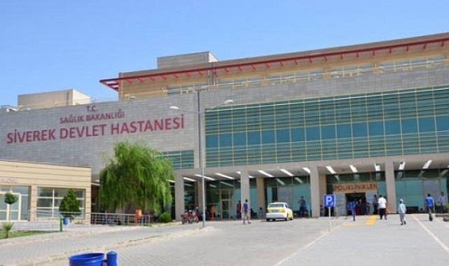Şanlıurfa Siverek'te Yaya Minibüsün Altında Kaldı Ağır Yaralandı!