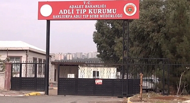 Haliliye’de Tır Dehşeti Genç Sürücü Olay Yerinde Can Verdi!