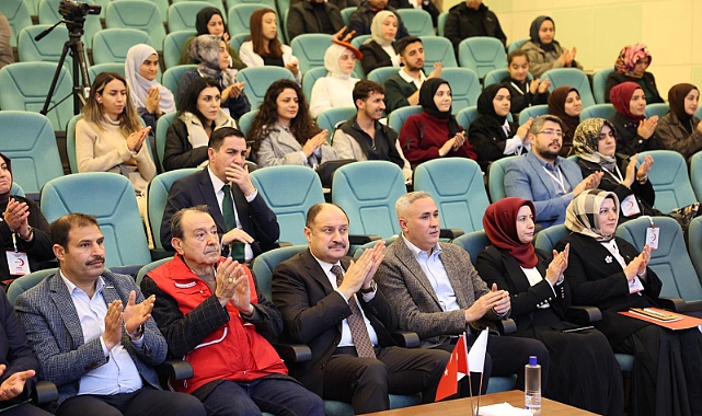 Başkan Kasım Gülpınar Gençlerle Tarih ve Bilimin Işığında Buluştu!
