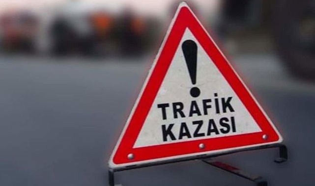 Şanlıurfa Hilvan'da Kamyon Devrildi Sürücü Yaralandı!