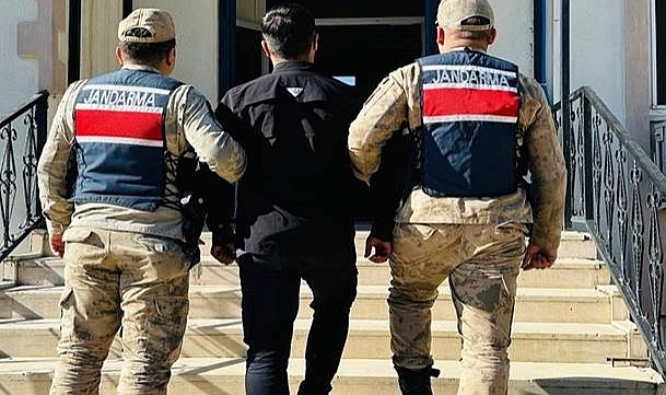 Karaköprü’de Önemli Operasyon  Aranan İki İsim Kıskıvrak!