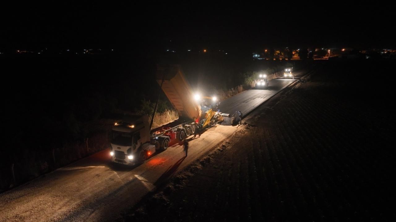 Büyükşehir’den Eyyübiye İlçesine Gece Gündüz Asfalt Mesaisi